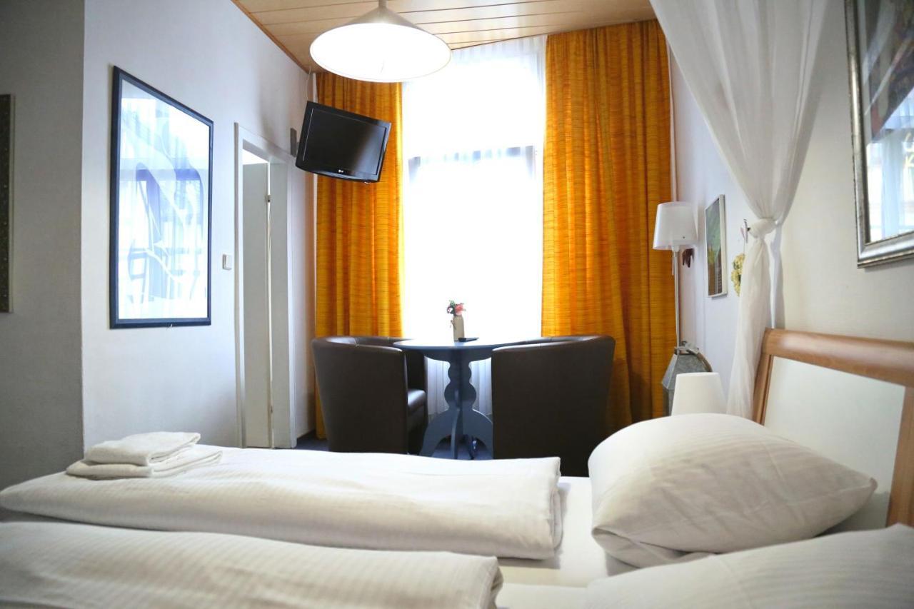 City Hotel Hunsruecker Hof Boppard Bagian luar foto